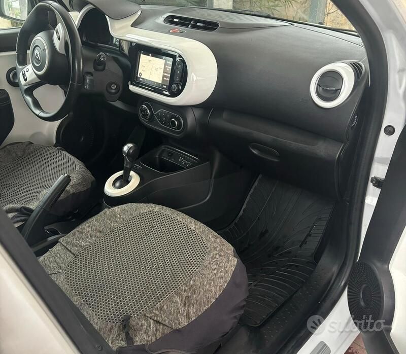 Usata Renault Twingo 60 kW (82 CV) 2021 Bianco Utilitaria