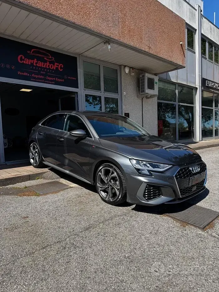 Usata Audi A3 S-Line 150 CV (110 kW) 2023 Grigio Berlina