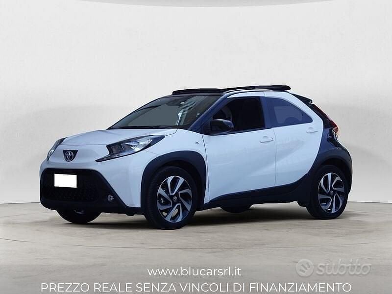 Usata Toyota Aygo X Trend 72 CV (52 kW) 2025 Other SUV