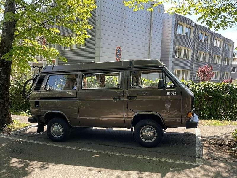 Begagnad VW T3 77 HK (56 kW) 1986 Brun Van