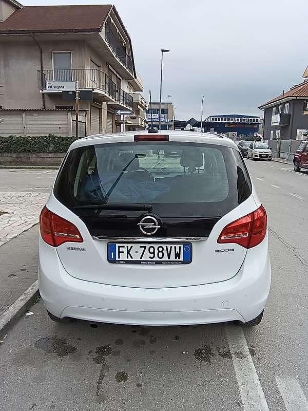 Usata Opel Meriva 120 CV (88 kW) 2017 Monovolume