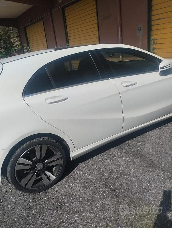 Usata Mercedes A200 2012 Bianco Berlina