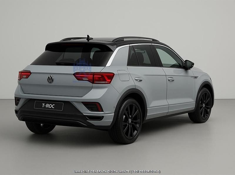 Usata VW T-Roc Style 190 CV (139 kW) 2023 Grigio SUV