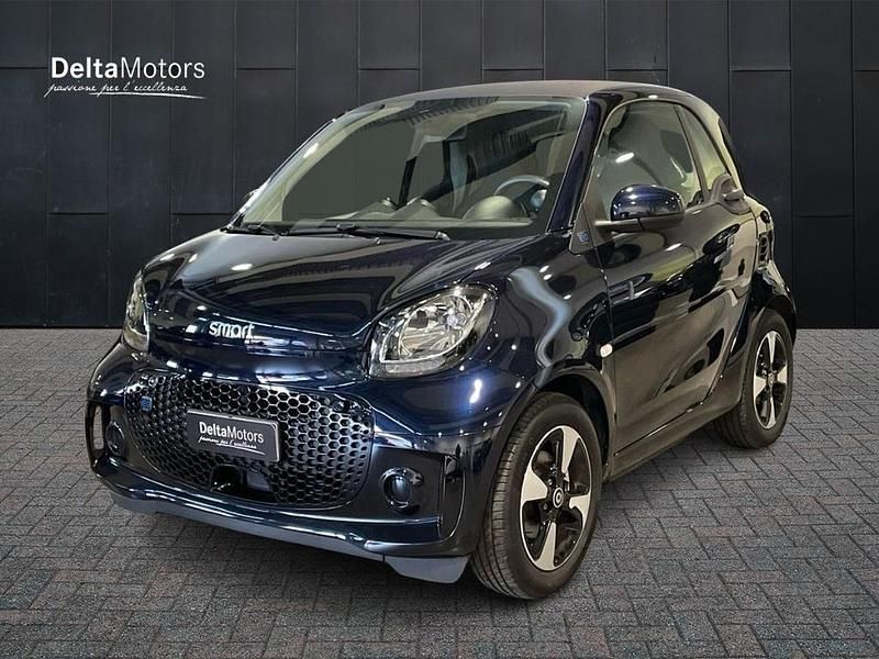 Usata Smart ForTwo Electric Drive Passion 41 kW (56 CV) 2022 Blu scuro metallizzato Coupé