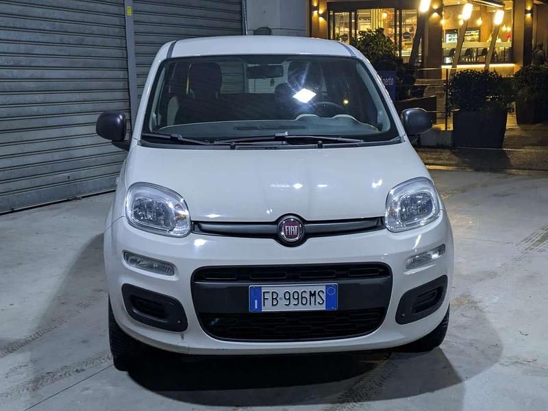 Usata Fiat Panda Lounge 80 CV (58 kW) 2015 Beige Utilitaria
