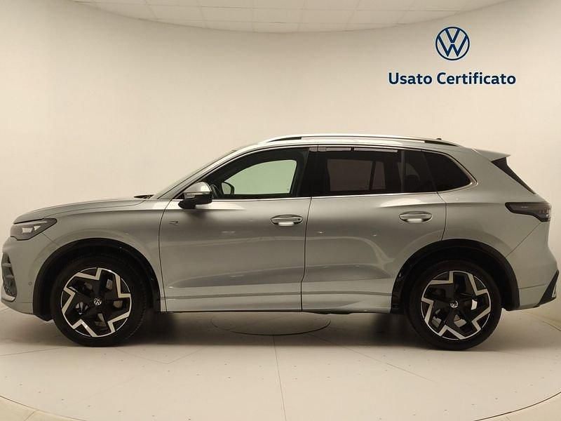 Usata VW Tiguan R-line 150 CV (110 kW) 2025 Reflex silver SUV
