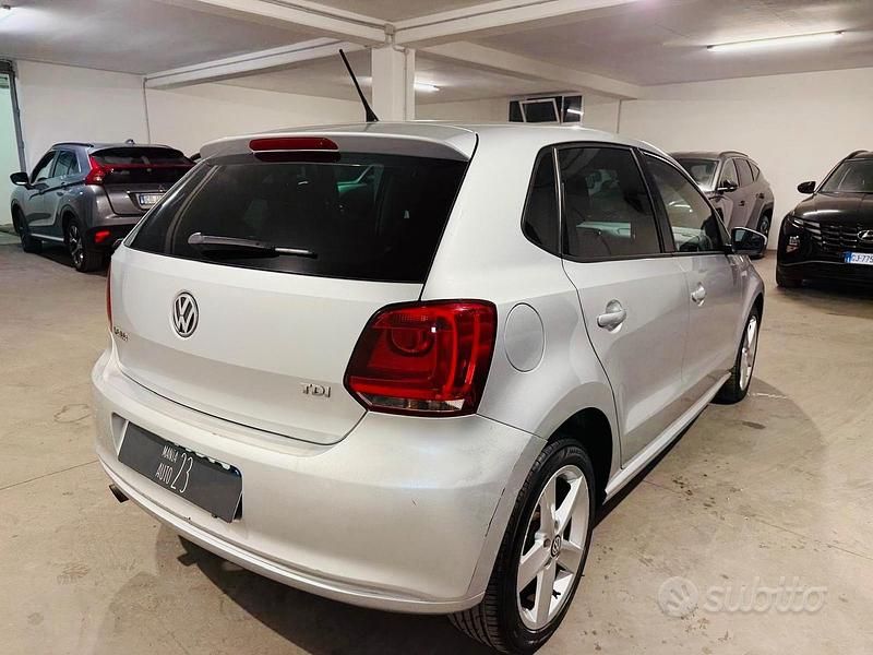 Usata VW Polo R-line 90 CV (66 kW) 2014 Argento Berlina