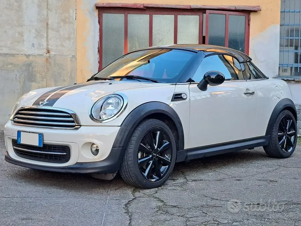 Usata Mini Cooper Coupé 122 CV (89 kW) 2013 Bianco Coupé