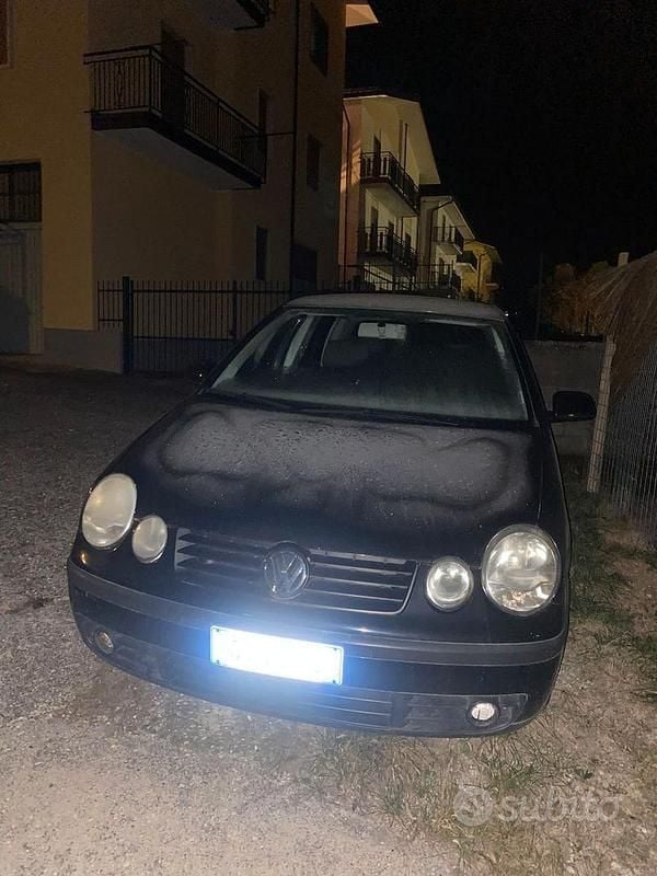 Usata VW Polo 2003 Blu Berlina