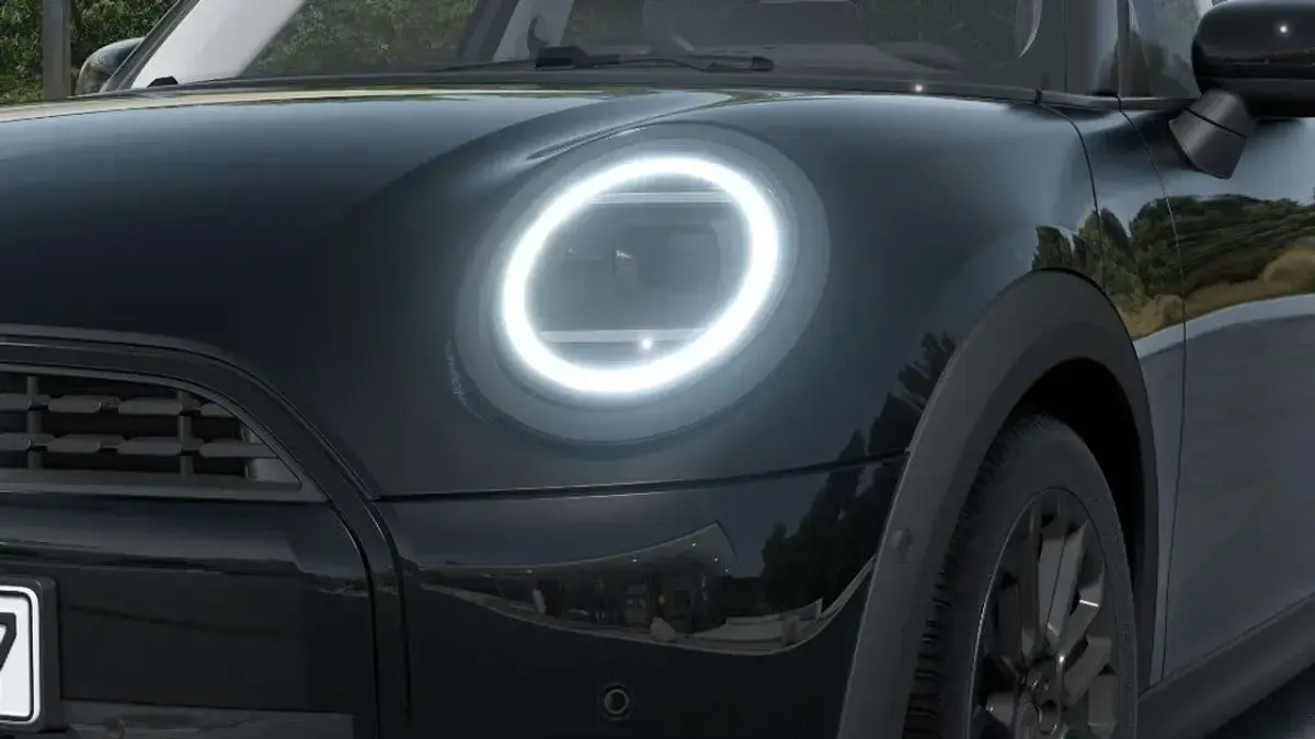 Nuova Mini Cooper Classic 114 kW (156 CV) 2026 Nero Utilitaria