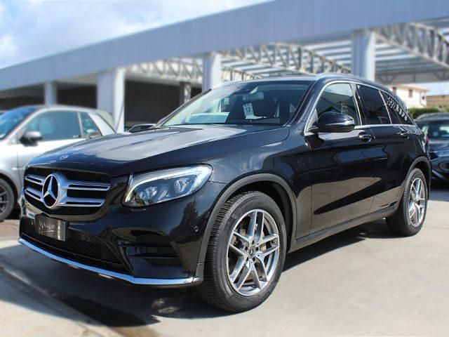 Usata Mercedes GLC250 Premium 204 CV (150 kW) 2019 Nero SUV