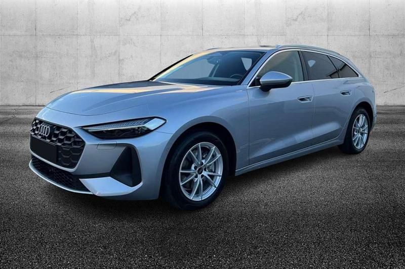 Usata Audi A5 Business 150 CV (110 kW) 2025 Argento Station wagon