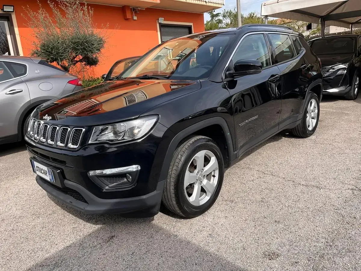 Usata Jeep Compass 120 CV (88 kW) 2018 Nero SUV