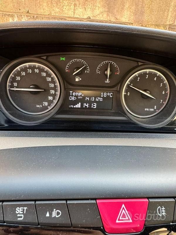 Usata Lancia Ypsilon 69 CV (50 kW) 2016 Utilitaria