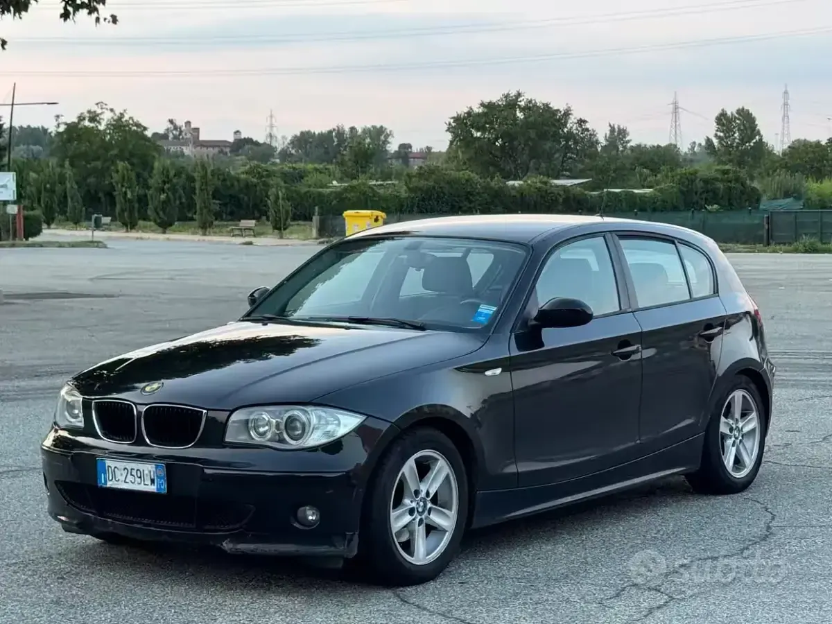 Usata BMW 120 163 CV (119 kW) 2006 Utilitaria