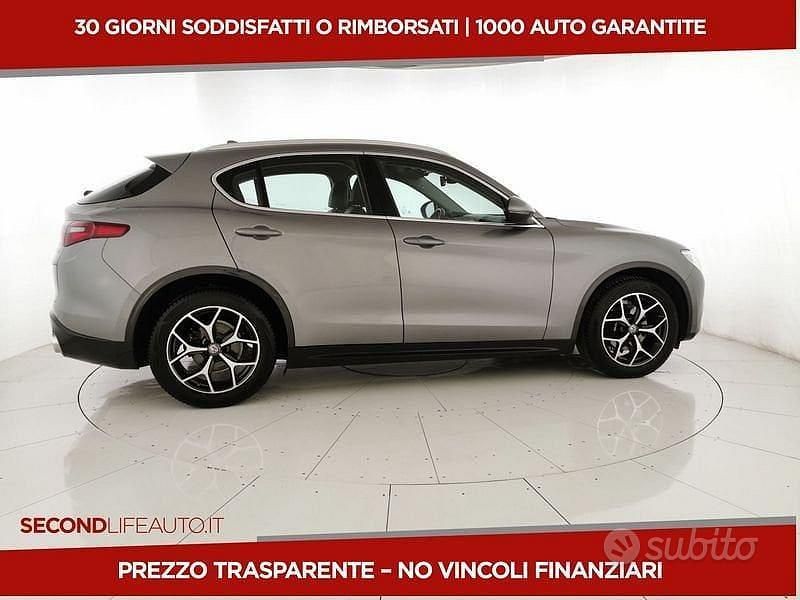 Usata Alfa Romeo Stelvio Executive 190 CV (139 kW) 2020 Grigio SUV