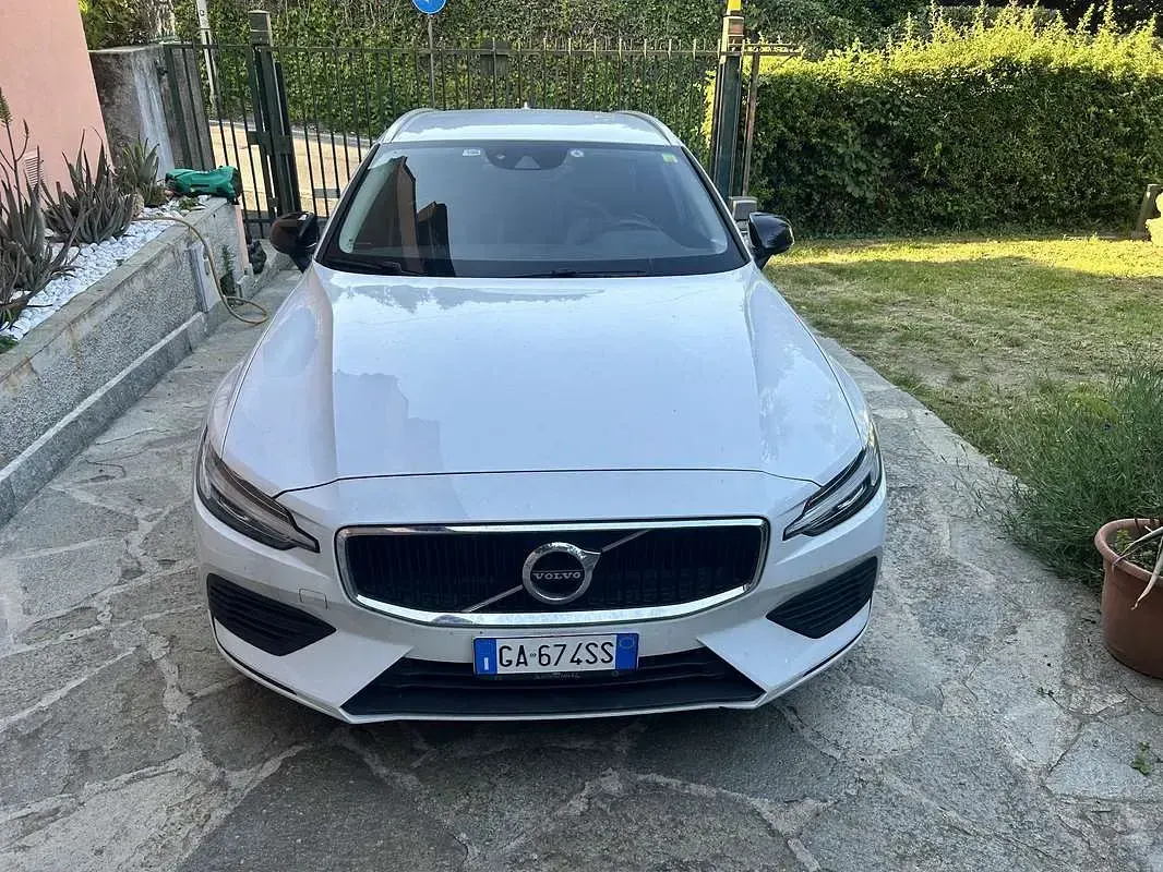 Usata Volvo V60 Inscription 253 CV (186 kW) 2020 Station wagon