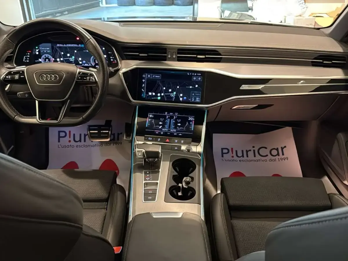 Usata Audi A6 Ambiente 204 CV (150 kW) 2022 Grigio Berlina