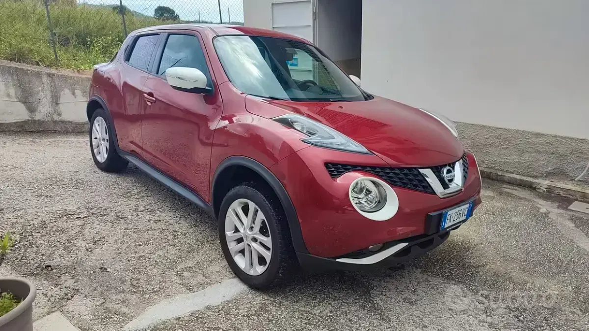 Usata Nissan Juke Tekna 110 CV (80 kW) 2018 Rosso SUV