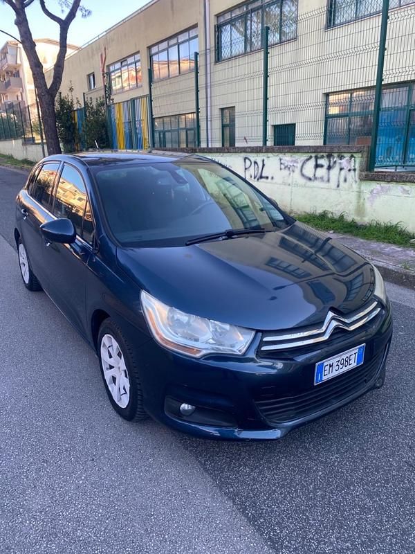 Usata Citroën C4 115 CV (84 kW) 2012 Blu Berlina