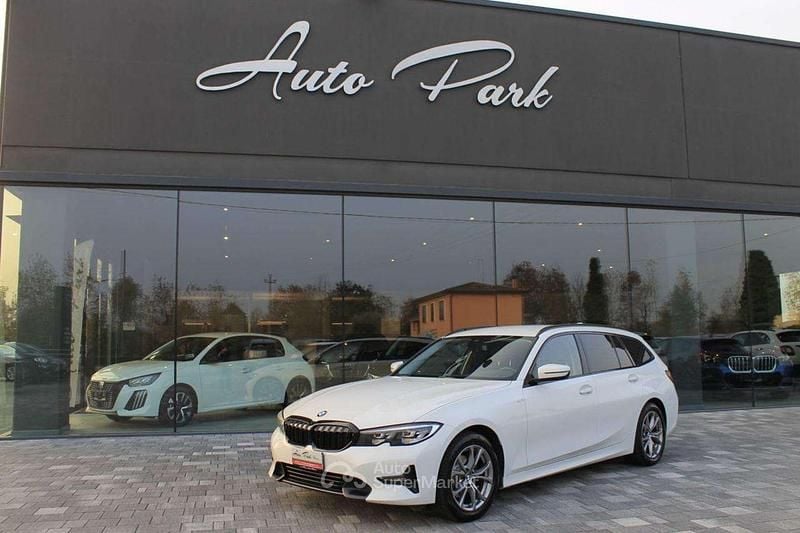 Usata BMW 320 Sport Line 190 CV (139 kW) 2021 Bianco Station wagon