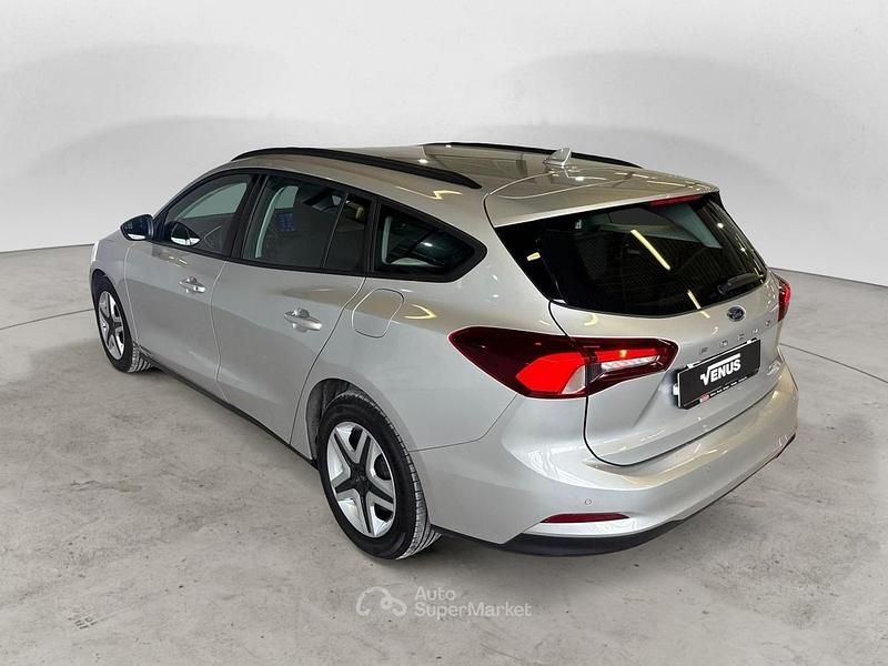 Usata Ford Focus Active 120 CV (88 kW) 2023 Argento Station wagon