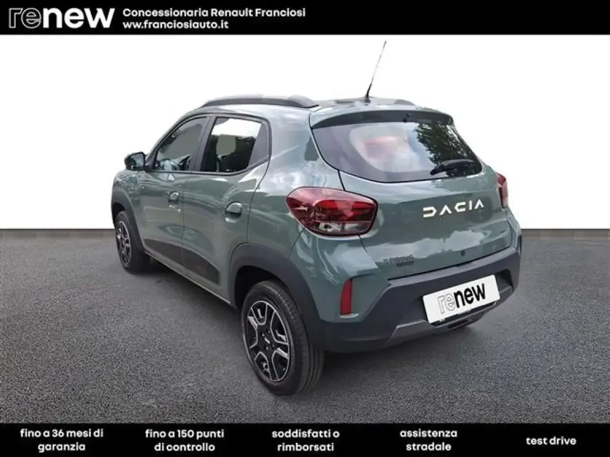 Usata Dacia Spring Expression 19 kW (26 CV) 2023 Verde Utilitaria