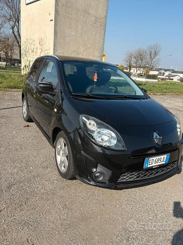 Usata Renault Twingo 75 CV (55 kW) 2010 Nero Utilitaria