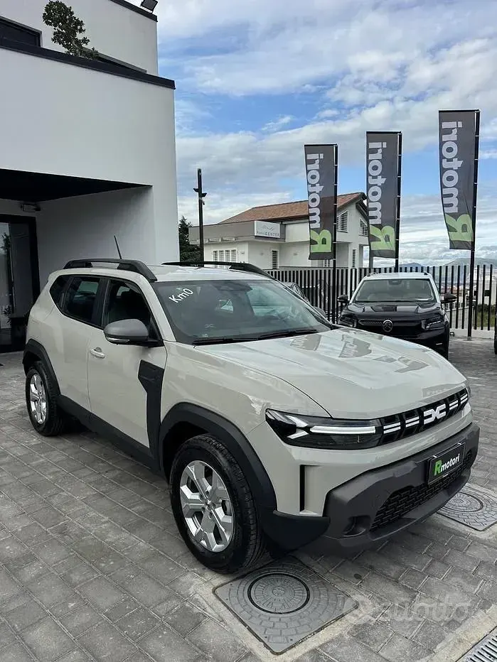 Usata Dacia Duster Expression 122 CV (89 kW) 2026 Station wagon