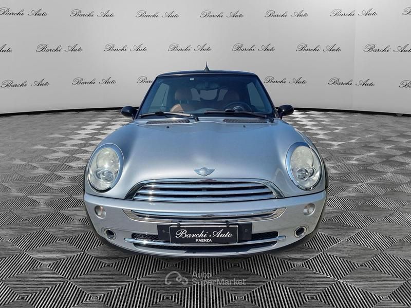 Usata Mini One Cabriolet 90 CV (66 kW) 2007 Argento Cabrio