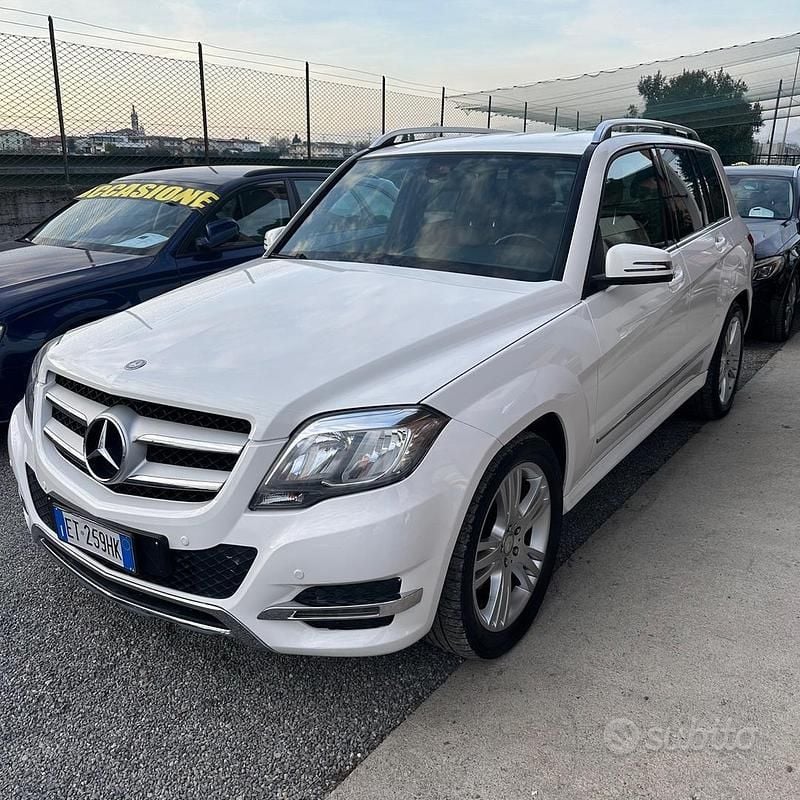 Bianco Usata 2013 Mercedes 220 Premium Station wagon | 14.500 € (Buon prezzo) - Immagine 1/4