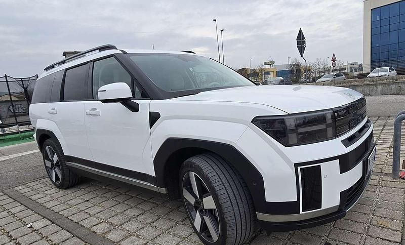 Usata Hyundai Santa Fe 160 CV (117 kW) 2025 Bianco SUV