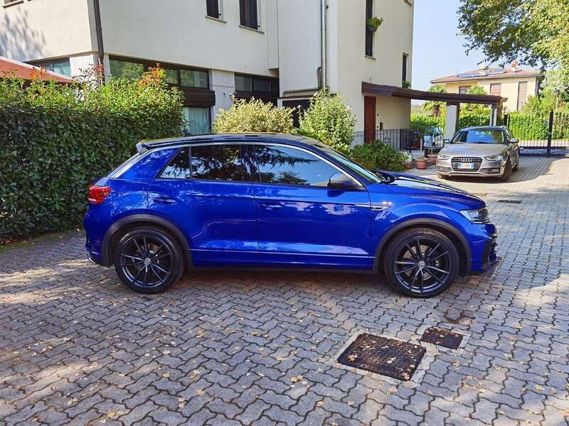 Usata VW T-Roc R 300 CV (220 kW) 2020 Blu/azzurro SUV