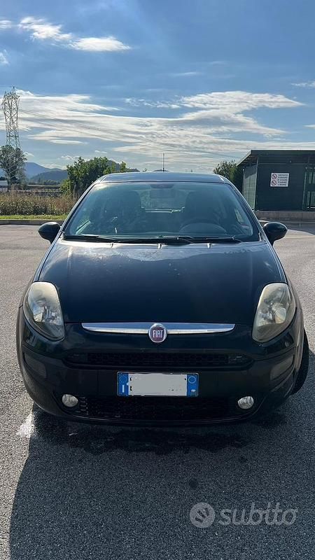 Usata Fiat Punto 2011 Nero Utilitaria