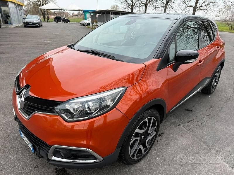 Usata Renault Captur 110 CV (80 kW) 2013 Marrone SUV