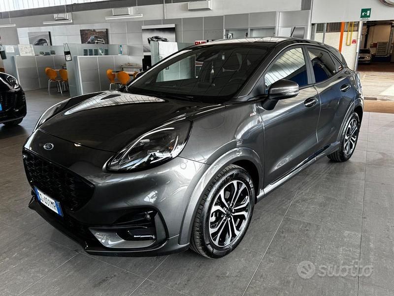 Usata Ford Puma ST-Line 125 CV (91 kW) 2024 Grigio SUV