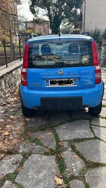 Usata Fiat Panda 4x4 Climbing 60 CV (44 kW) 2005 Blu Utilitaria