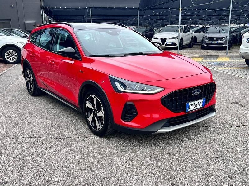 Usata Ford Focus Active 125 CV (91 kW) 2023 Rosso Station wagon