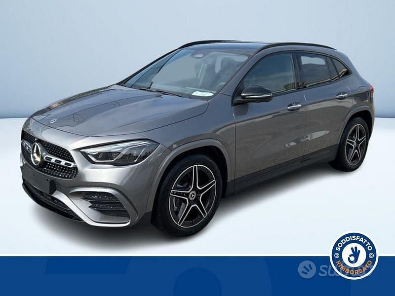 Usata Mercedes GLA200 AMG line 149 CV (109 kW) 2025 Grigio SUV