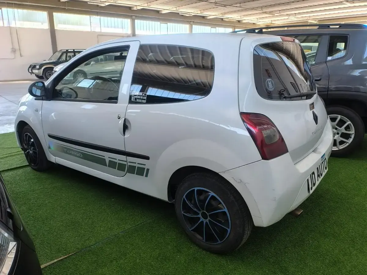 Usata Renault Twingo Dynamique 58 CV (42 kW) 2009 Bianco Utilitaria