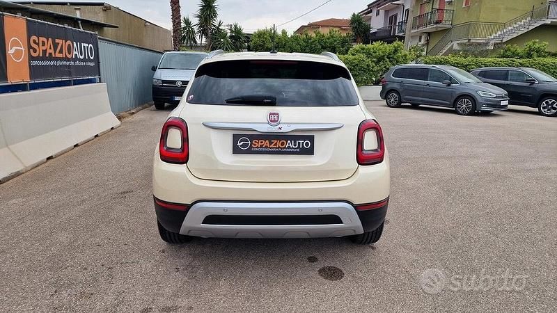 Usata Fiat 500X Cross 120 CV (88 kW) 2020 Beige SUV