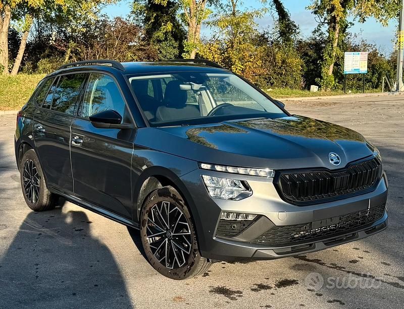 Usata Skoda Kamiq 95 CV (69 kW) 2024 Grigio SUV