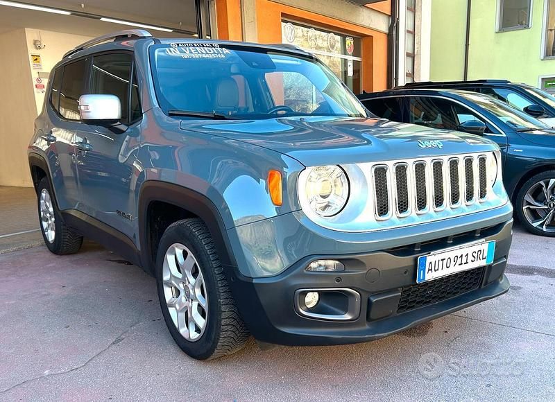 Usata Jeep Renegade Longitude 140 CV (102 kW) 2017 Grigio SUV