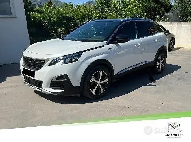 Usata Peugeot 3008 GT-line 120 CV (88 kW) 2016 Bianco SUV