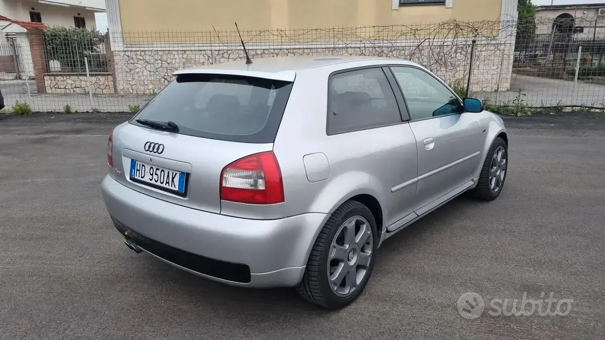 Usata Audi S3 225 CV (165 kW) 2026 Grigio Berlina