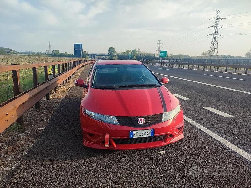 Usata Honda Civic Type R 2007 Rosso Berlina
