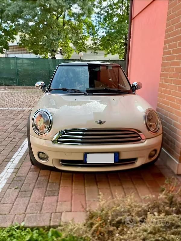 Usata Mini Cooper 2010 Utilitaria