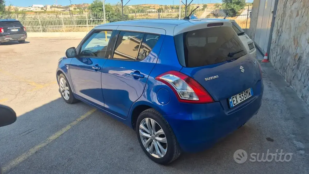 Usata Suzuki Swift Cool 75 CV (55 kW) 2014 Bluazzurro Utilitaria