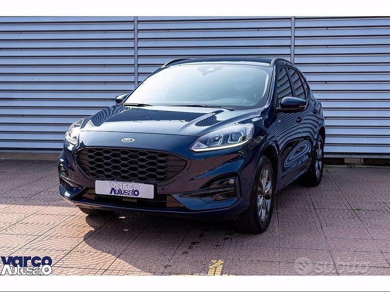 Usata Ford Kuga ST-Line 225 CV (165 kW) 2023 Blu SUV