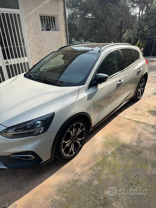 Usata Ford Focus Active 125 CV (91 kW) 2019 Berlina